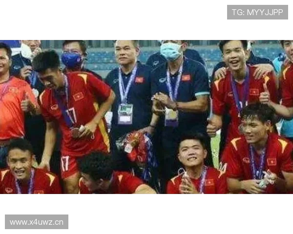 名义主队越南红衣中国改穿白衫